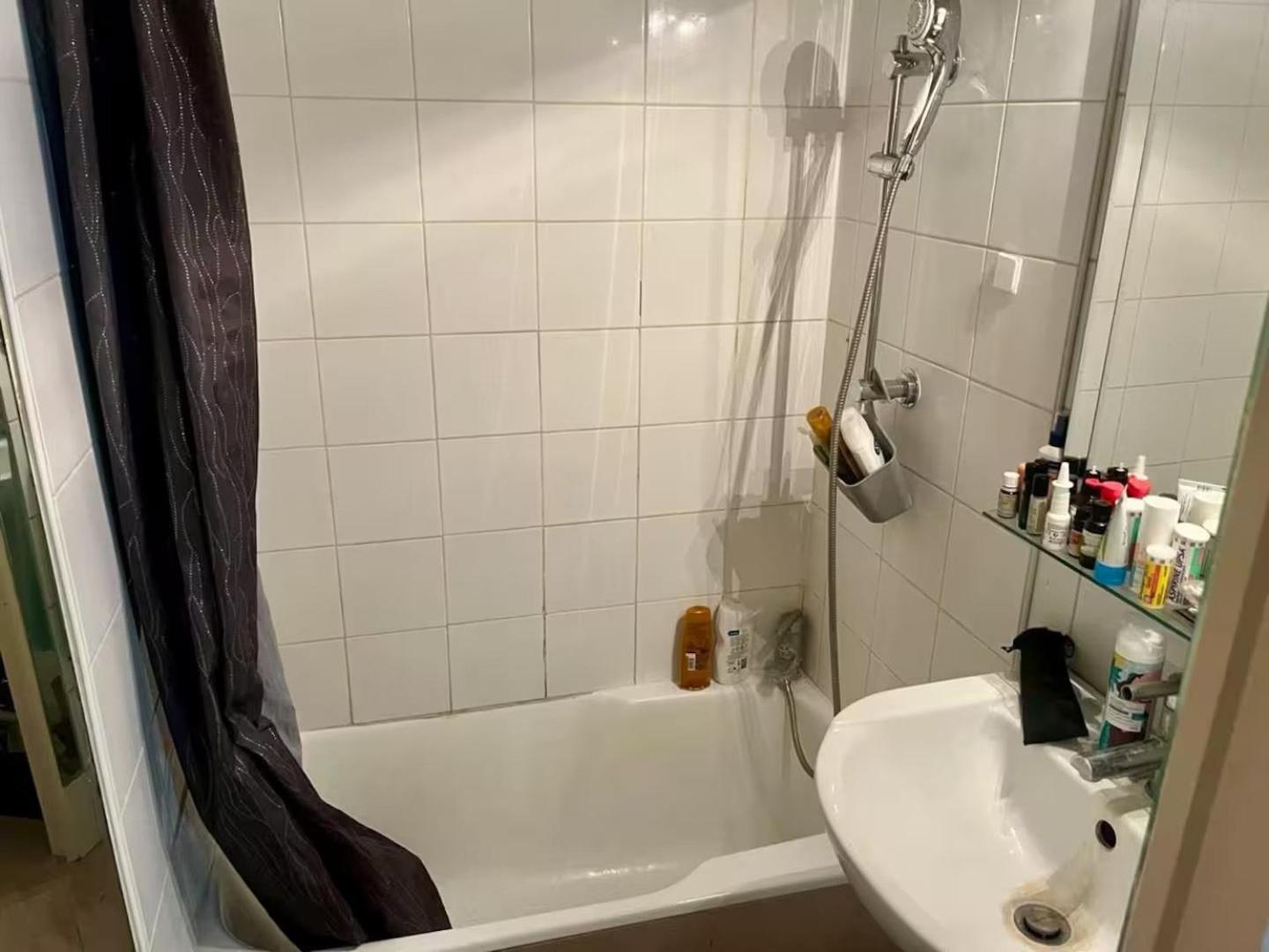 Apartment Charming Location In Saint-germain-des-pres Paris